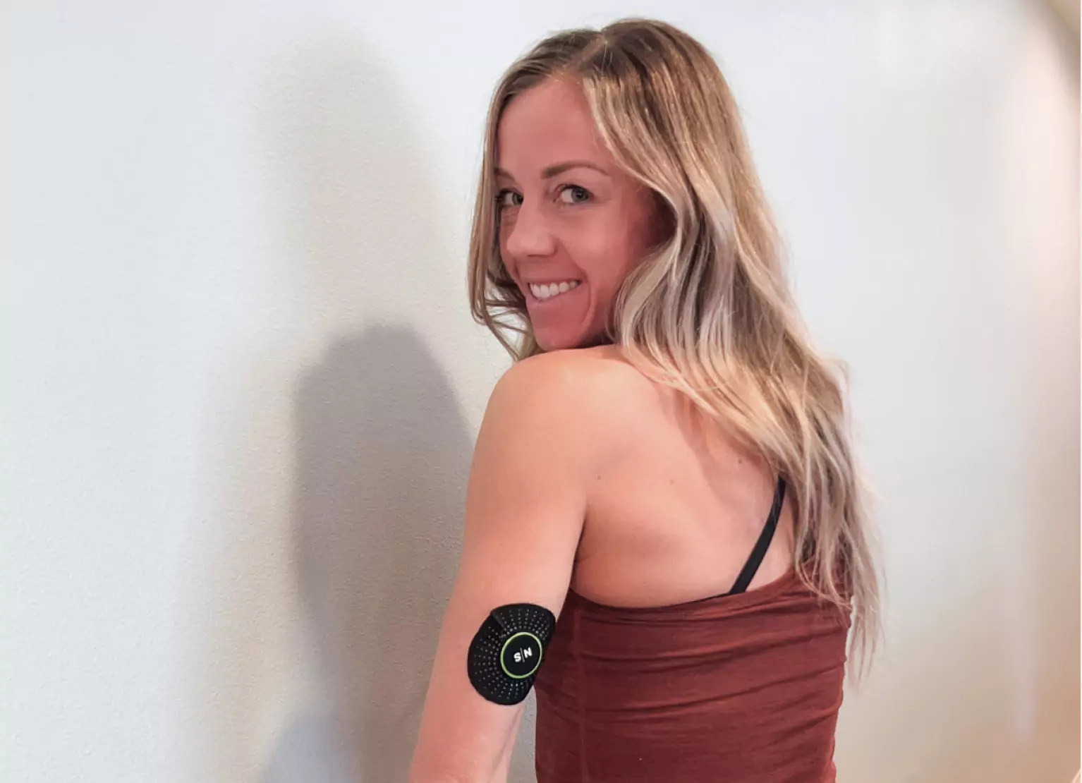 Anne Maher wearing a CGM