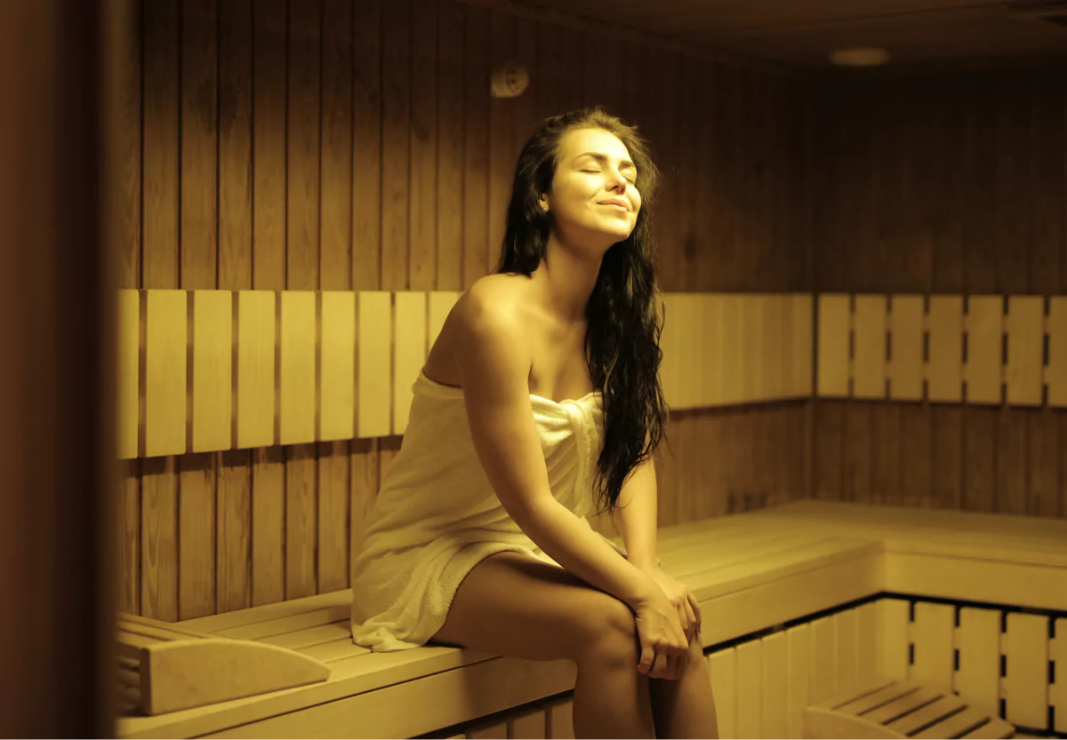 Can a Sauna Help You Lose Weight? Nutrisense Journal