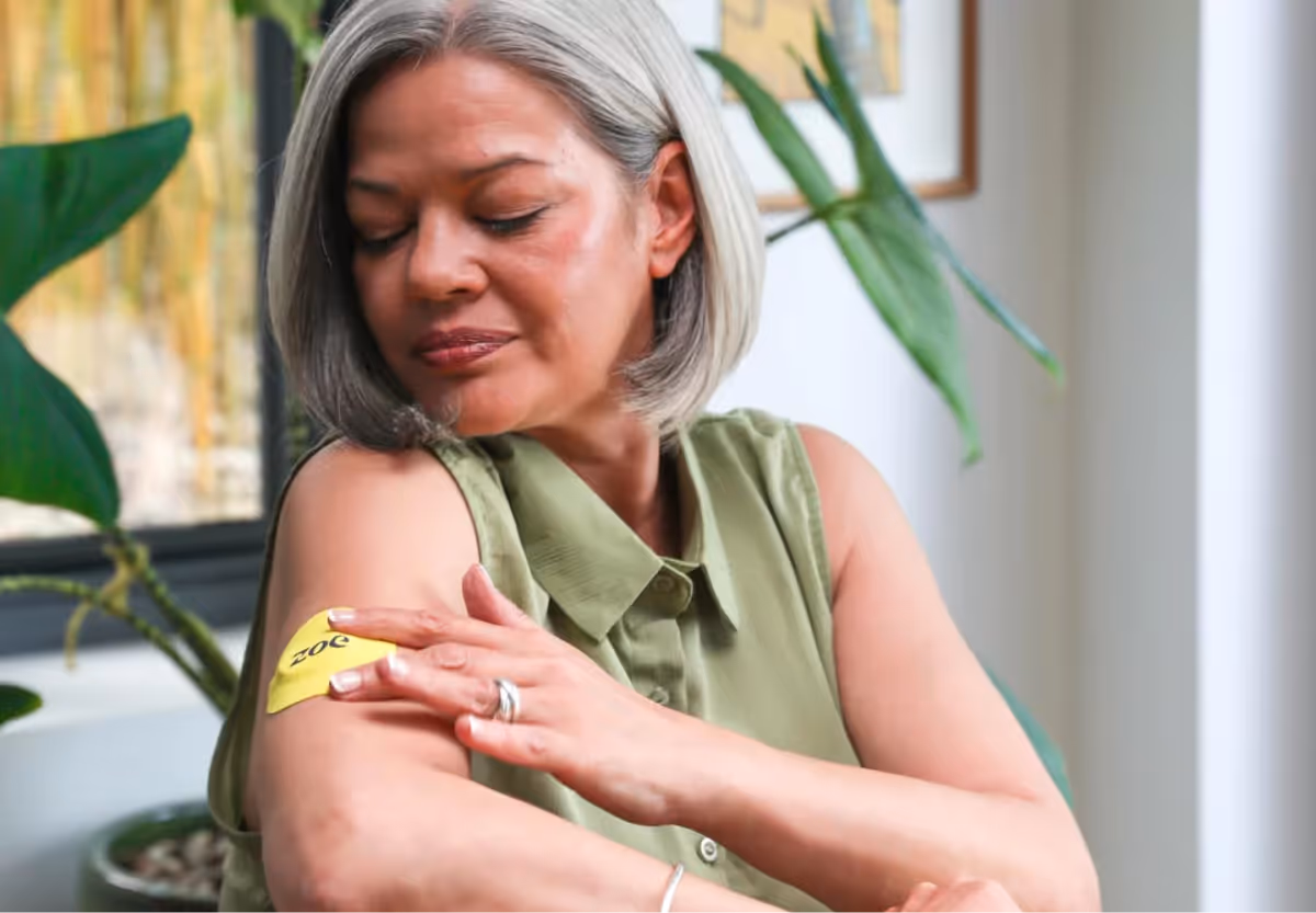 someone wearing a ZOE cgm