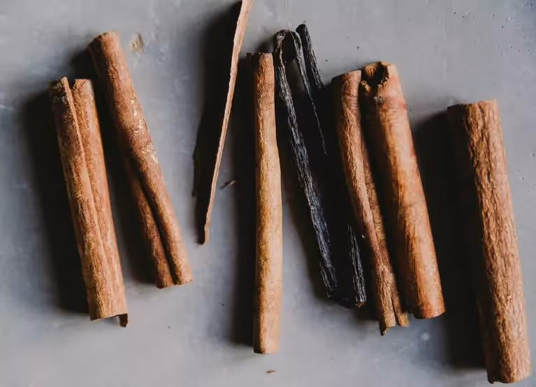 cinnamon sticks