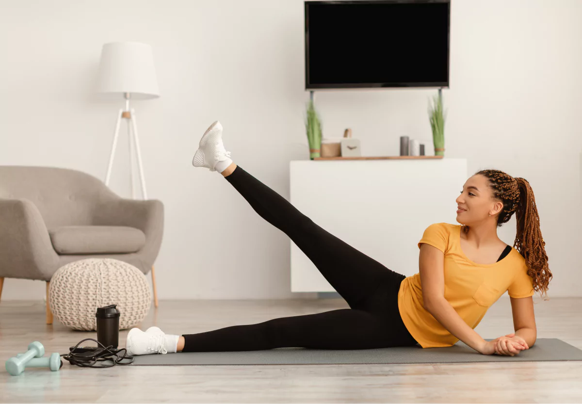 a girl doing leg raises